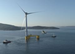 The last platform of the world’s first semi-submersible floating wind farm sets sail