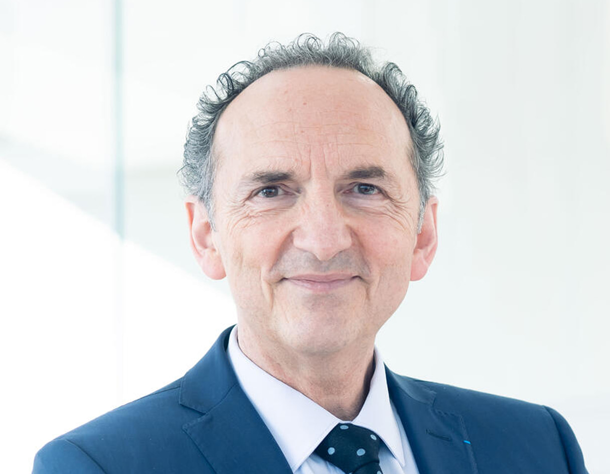 <p>Frank Lacroix</p>
