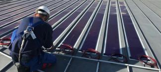 Une première mondiale : Inauguration de la toiture photovoltaïque organique du collège Mendès-France à La Rochelle